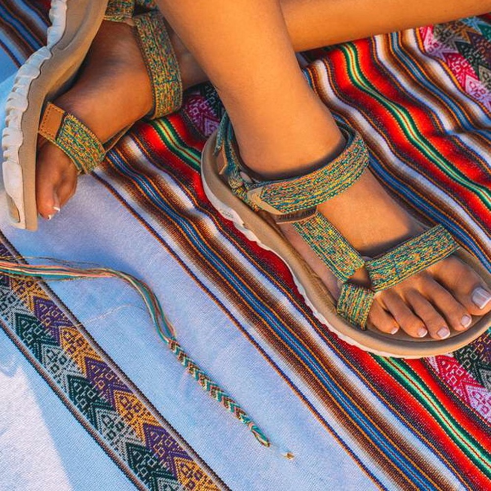 Jhene Aiko x Teva